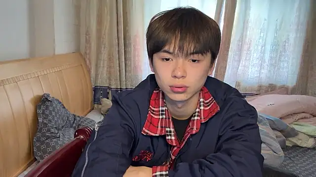 xiaottt1918 online show from January 13, 2025, 8:26 am