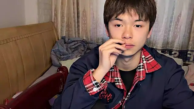 xiaottt1918 online show from January 17, 2025, 9:49 am