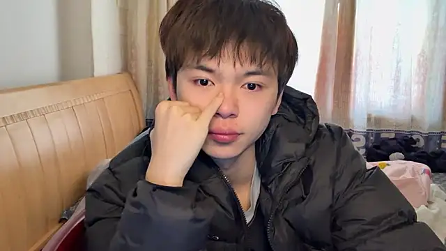 xiaottt1918 online show from January 26, 2025, 5:34 am