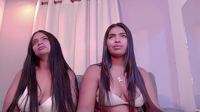 zoe roux21 online show from February 8, 2026, 8:23 pm