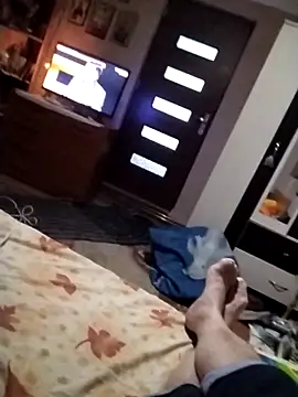 nudistu021 online show from April 21, 2026, 3:07 pm