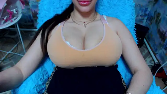 lovelyseu online show from November 28, 2025, 7:00 am