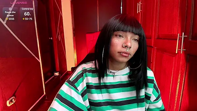 Snapshot of SexyNaf chatting on January 29, 2025, 10:11 pm SexyNaf online show from January 29, 2025, 10:11 pm