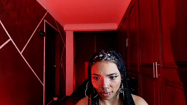 Snapshot of SexyNaf chatting on March 3, 2025, 11:03 pm SexyNaf online show from March 3, 2025, 11:03 pm