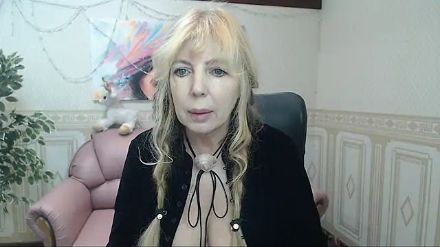 Anna Diax online show from February 8, 2025, 12:39 pm