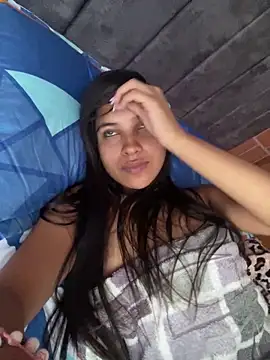 Snapshot of RoxyRoss_ chatting on February 26, 2025, 11:52 am RoxyRoss online show from February 26, 2025, 11:52 am