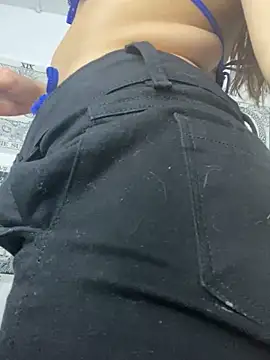 Carlaat online show from December 2, 2024, 10:45 pm