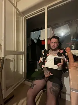 Snapshot of lope85540 chatting on September 16, 2025, 3:18 am lope85540 online show from September 16, 2025, 3:18 am