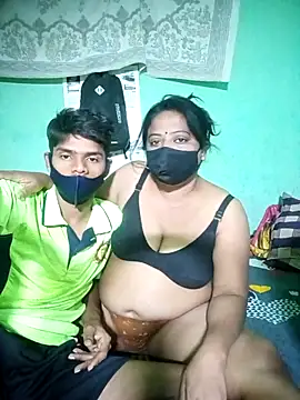 Group Of Lust online show from April 13, 2026, 2:11 pm