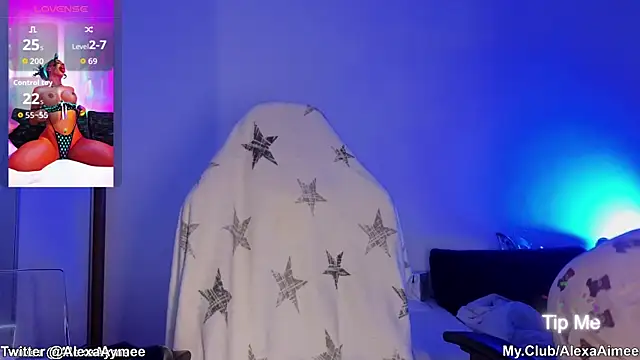 Snapshot of AlexaAimee chatting on November 19, 2025, 1:27 am AlexaAimee online show from November 19, 2025, 1:27 am