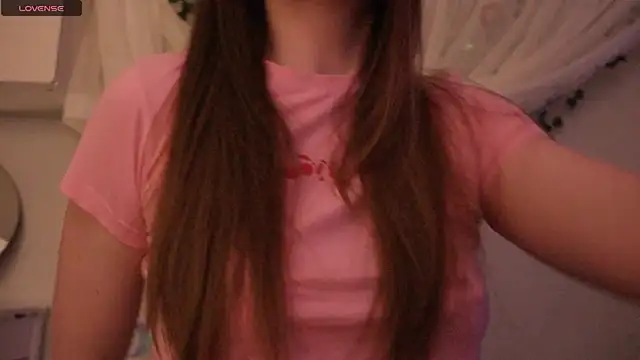 Snapshot of your_jane chatting on May 5, 2026, 2:52 am your jane online show from May 5, 2026, 2:52 am