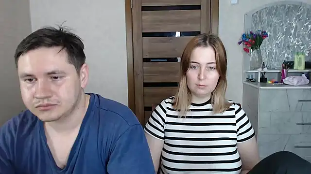 Kristy-Max online show from February 4, 2025, 1:56 am