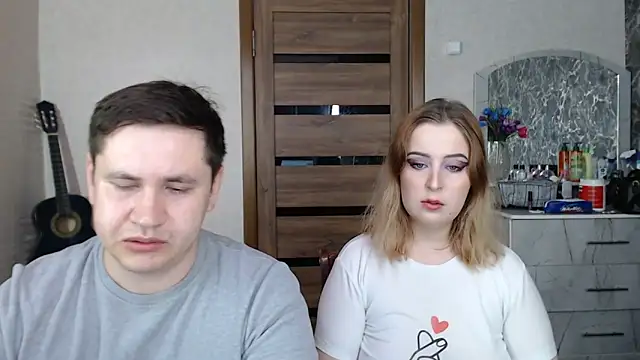 Kristy-Max online show from February 17, 2025, 4:42 am