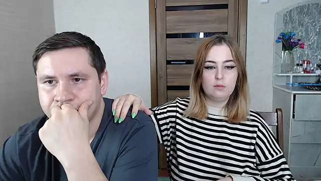 Kristy-Max online show from February 18, 2025, 4:15 am