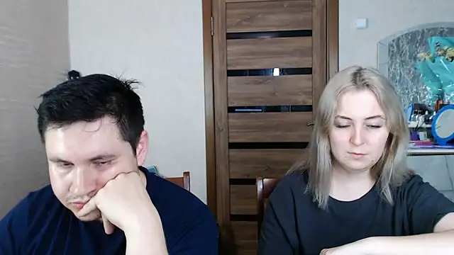 Kristy-Max online show from March 15, 2025, 5:41 am