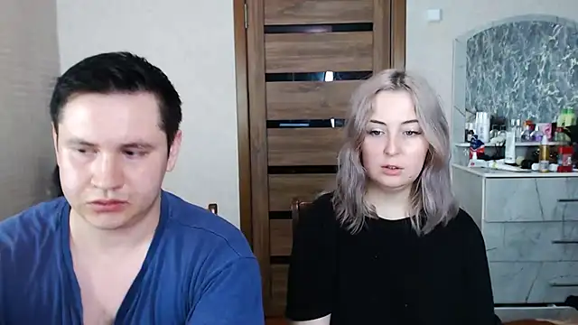 Kristy-Max online show from March 23, 2025, 7:42 am