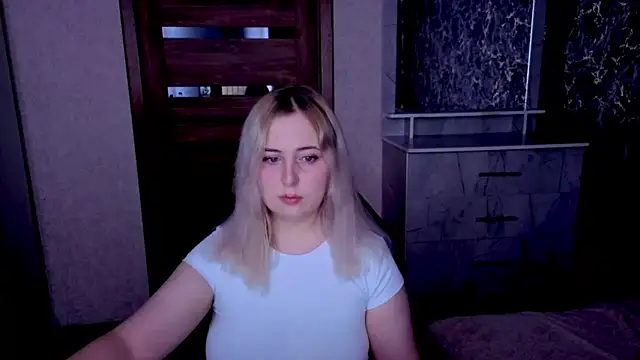 Kristy-Max online show from June 5, 2026, 7:19 pm