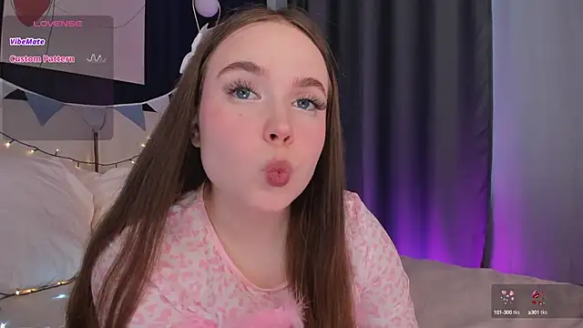 SunnyRisha online show from March 11, 2025, 5:49 am