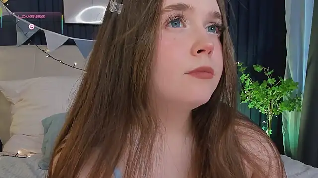 SunnyRisha online show from March 21, 2025, 6:16 am