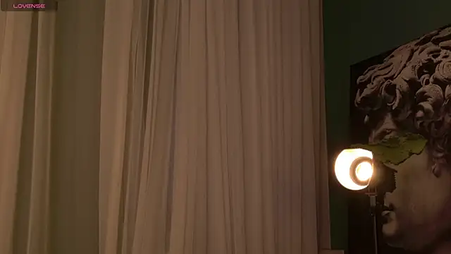 SunnyRisha online show from November 16, 2025, 5:35 am