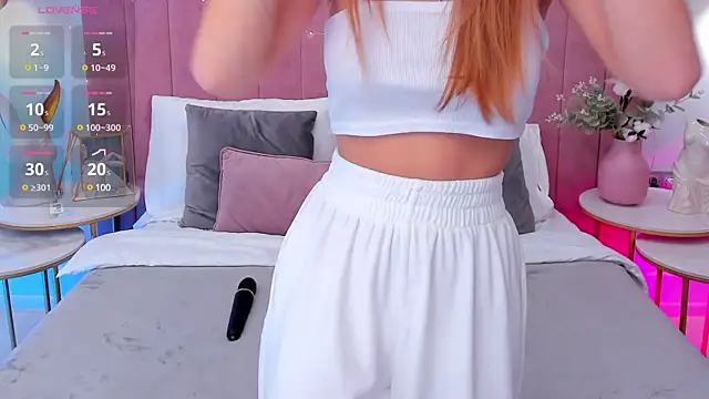 Snapshot of CherieDane chatting on March 12, 2025, 1:19 pm CherieDane online show from March 12, 2025, 1:19 pm