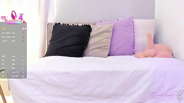  EmilyJireh  online show from February 26, 2026, 7:24 pm