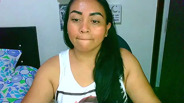 zaray bella online show from March 13, 2026, 11:00 pm