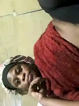 ZIPORA07 online show from October 2, 2025, 8:43 am