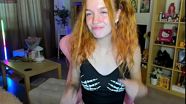 Sunny Elly online show from September 25, 2025, 7:01 am