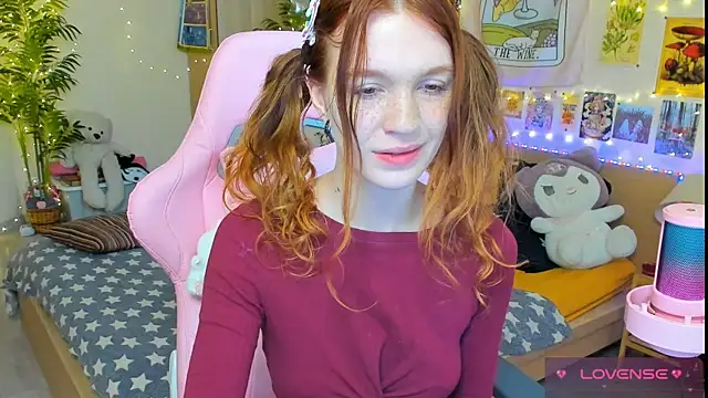 Snapshot of Sunny_Elly chatting on May 28, 2026, 10:56 am Sunny Elly online show from May 28, 2026, 10:56 am
