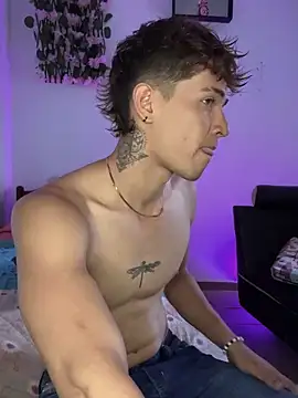 cristofer 988 online show from March 7, 2026, 9:34 pm