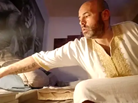 medioarabemediogypsi online show from November 6, 2025, 7:26 pm