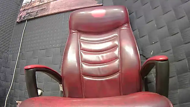 hardbigcock16 online show from December 4, 2025, 7:39 am