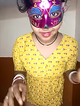 juhi06 online show from April 7, 2026, 7:03 pm