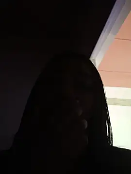 naiahcaramell online show from November 8, 2025, 4:23 am