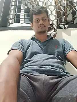 Long Laster online show from September 28, 2025, 9:09 pm