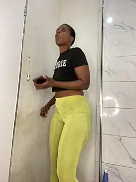 Cocowett online show from December 18, 2025, 5:57 am