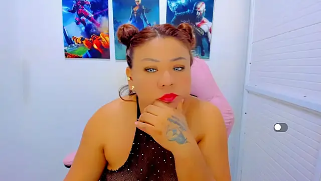 Snapshot of victoria_love89 chatting on June 19, 2026, 2:27 am victoria love89 online show from June 19, 2026, 2:27 am