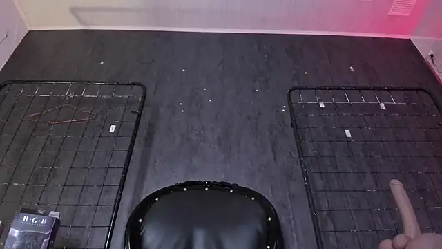 Carolina Arias online show from November 25, 2025, 7:58 pm