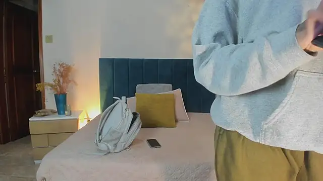 MelissaFoxx online show from March 4, 2026, 11:38 am