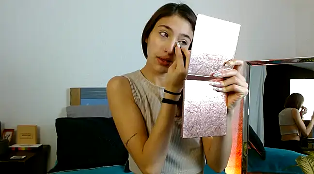 Snapshot of gabykovalenko14 chatting on January 16, 2025, 10:21 am gabykovalenko14 online show from January 16, 2025, 10:21 am