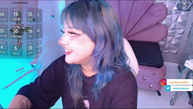 toky doll online show from November 12, 2025, 8:41 pm