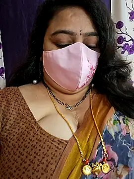 neelu-hoty online show from January 6, 2025, 4:23 pm