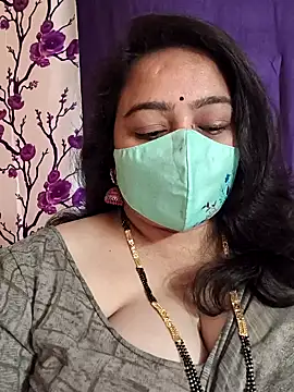 neelu-hoty online show from January 10, 2025, 8:51 am