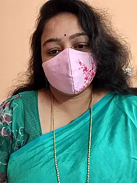 neelu-hoty online show from February 9, 2025, 12:52 pm