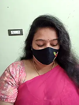 neelu-hoty online show from February 11, 2026, 8:08 am