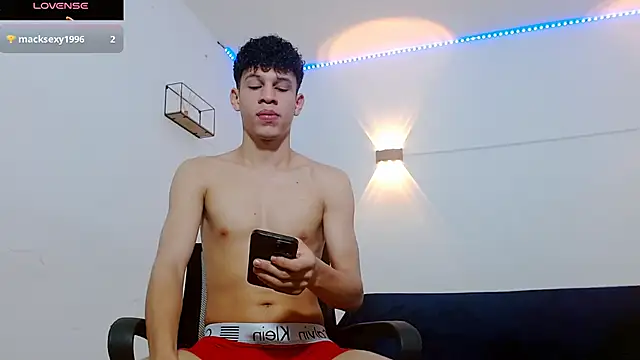 jeff ross online show from October 31, 2025, 12:06 pm