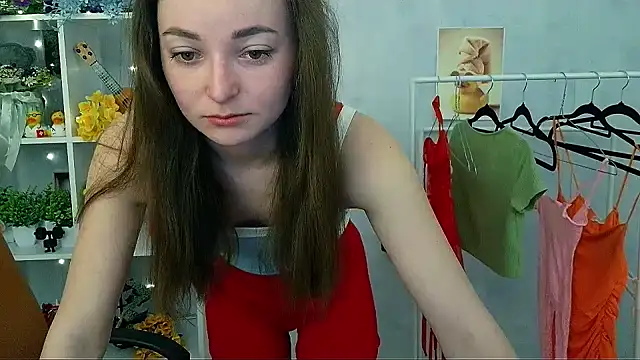  Barbie Kiss  online show from March 25, 2026, 7:25 am