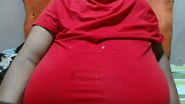 tinagiant online show from September 27, 2025, 4:12 pm