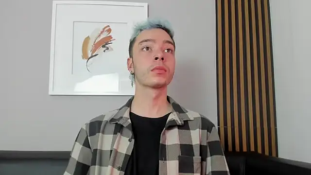 noah ricci online show from March 10, 2025, 12:04 pm